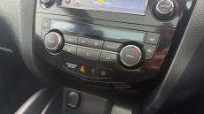 Nissan Qashqai 1.6 dCi Tekna 5dr Xtronic Diesel Hatchback